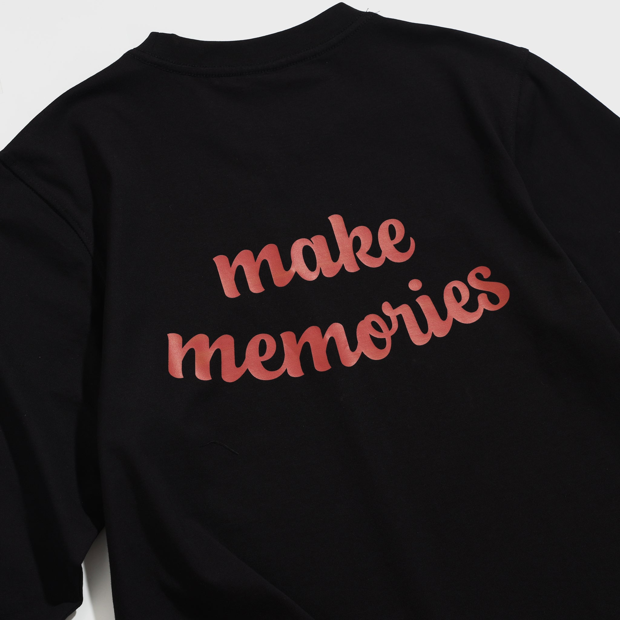 𝐌𝐞𝐦𝐨𝐫𝐲 𝐥𝐨𝐧𝐠 𝐬𝐥𝐞𝐞𝐯𝐞 Black