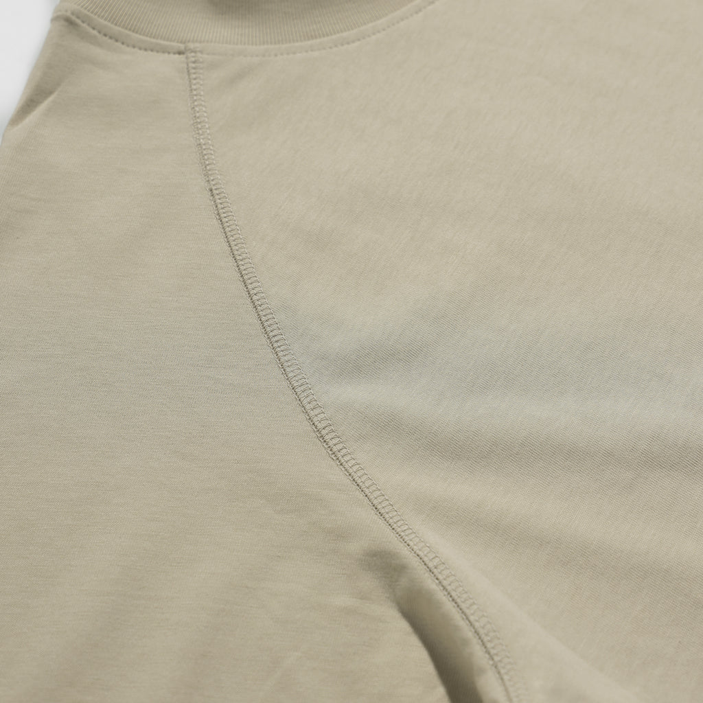 𝐒𝐨𝐥𝐢𝐝 𝐫𝐚𝐠𝐥𝐚𝐧 Beige