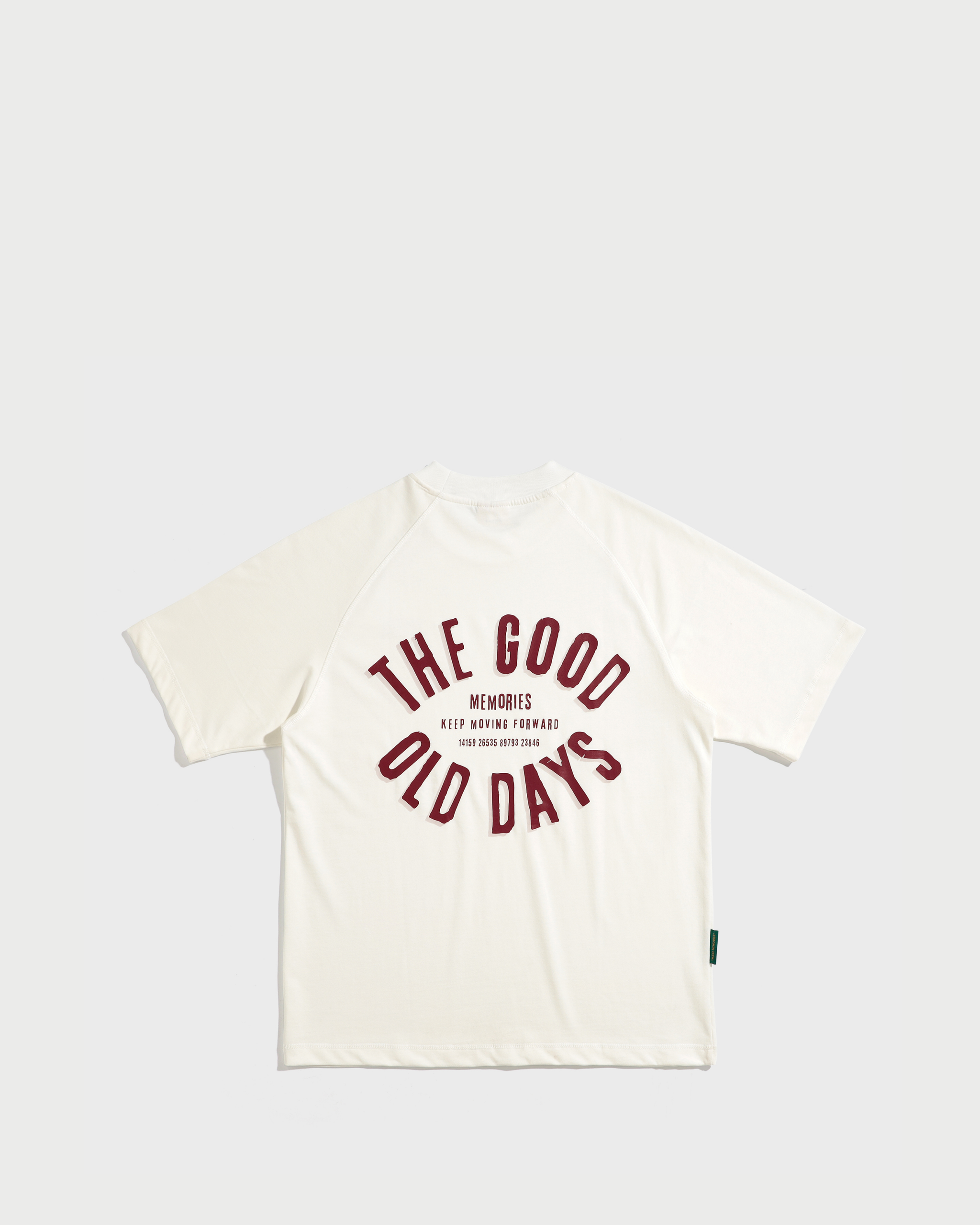 The Good Old Days oversized raglan White Cream