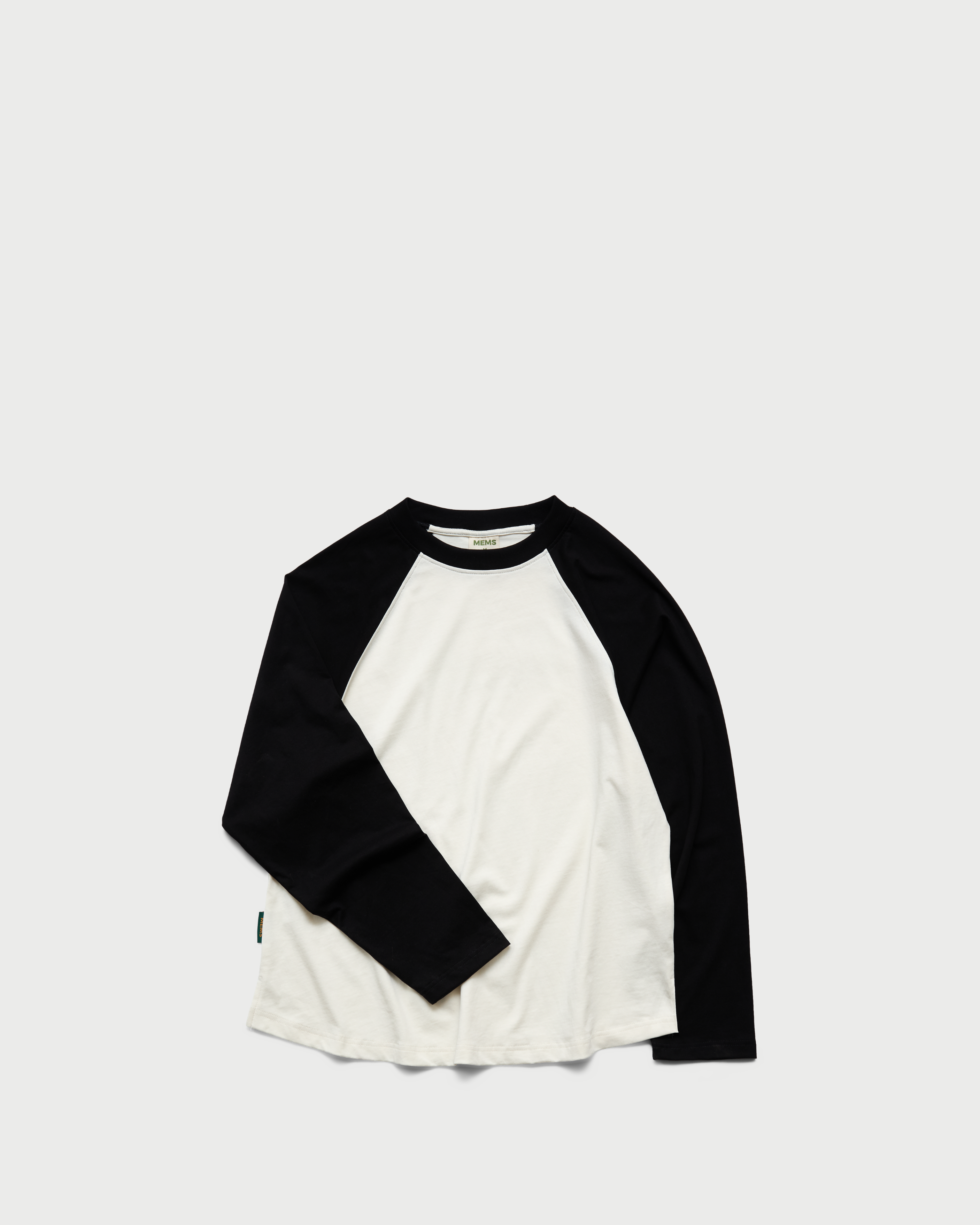 𝐅𝐥𝐞𝐱𝐢𝐛𝐥𝐞 𝐫𝐚𝐠𝐥𝐚𝐧 𝐥𝐨𝐧𝐠 𝐬𝐥𝐞𝐞𝐯𝐞 Cream Black