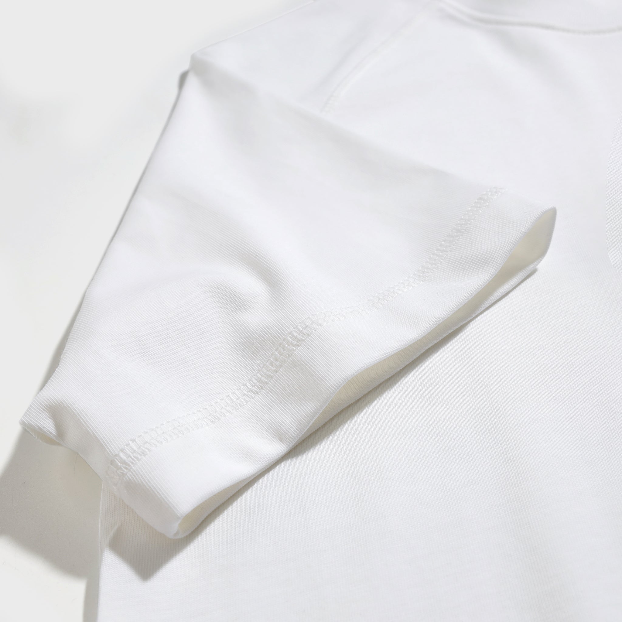 𝐒𝐨𝐥𝐢𝐝 𝐫𝐚𝐠𝐥𝐚𝐧 White