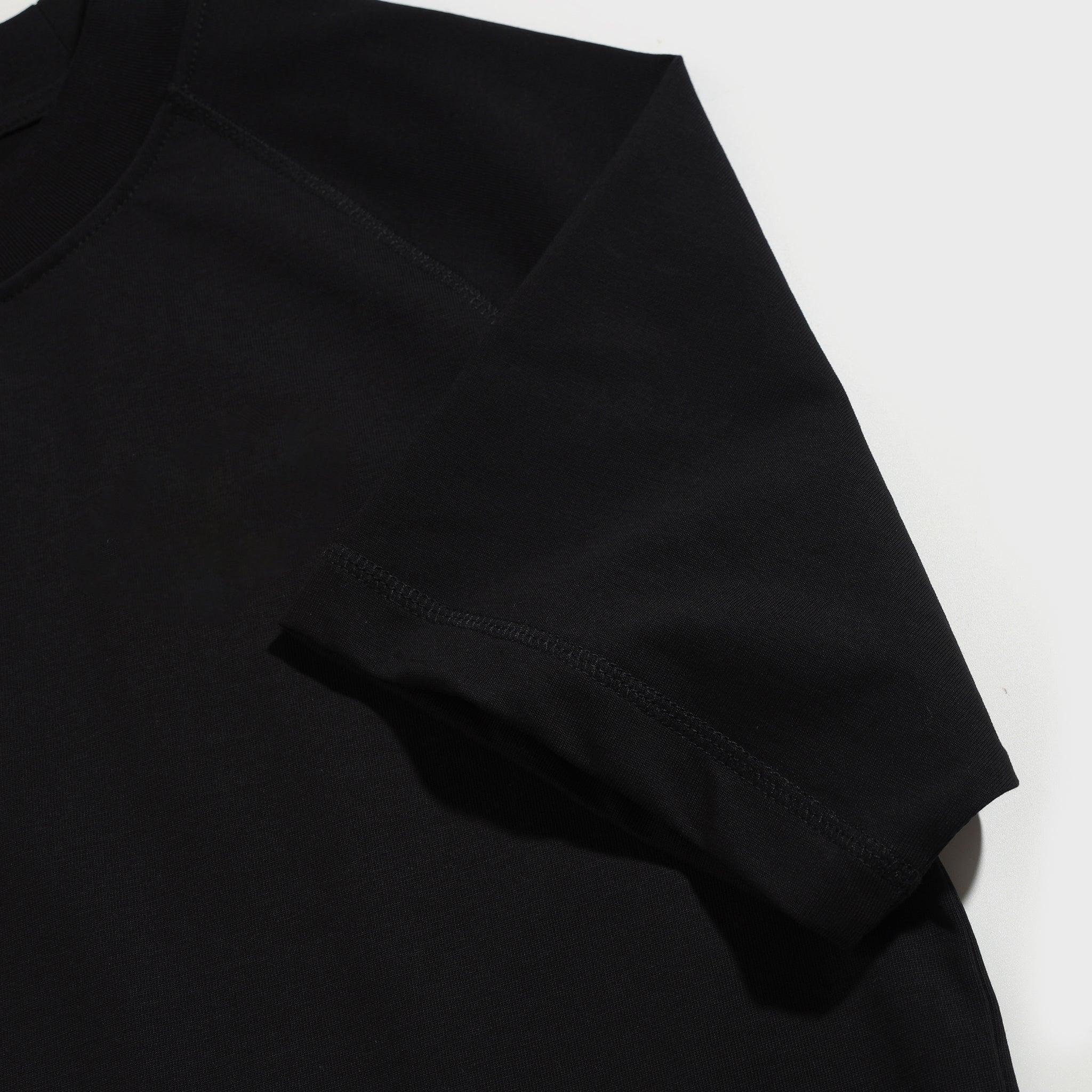 𝐒𝐨𝐥𝐢𝐝 𝐫𝐚𝐠𝐥𝐚𝐧 Black