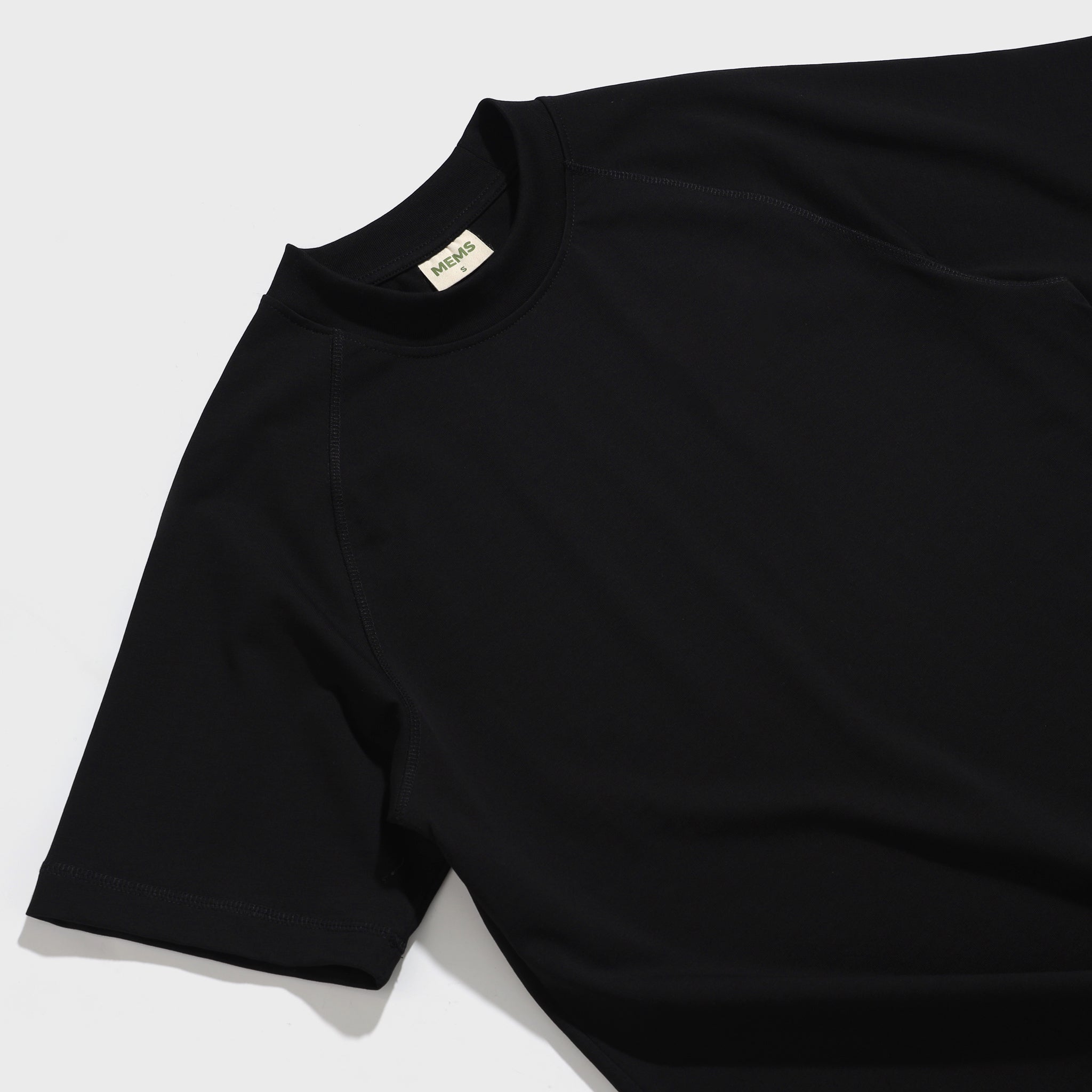 𝐒𝐨𝐥𝐢𝐝 𝐫𝐚𝐠𝐥𝐚𝐧 Black
