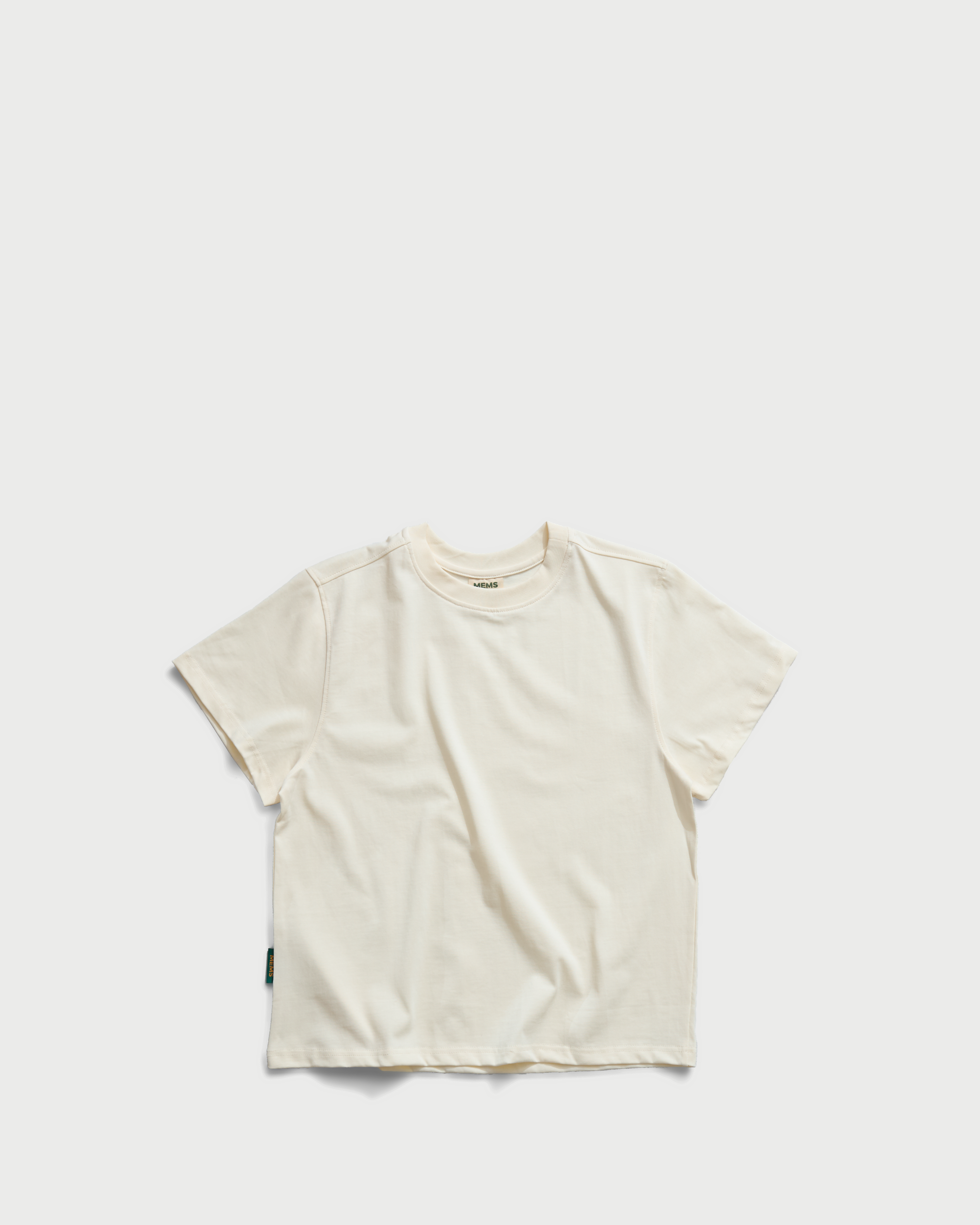 𝐂𝐨𝐫𝐞 𝐭-𝐬𝐡𝐢𝐫𝐭 Cream