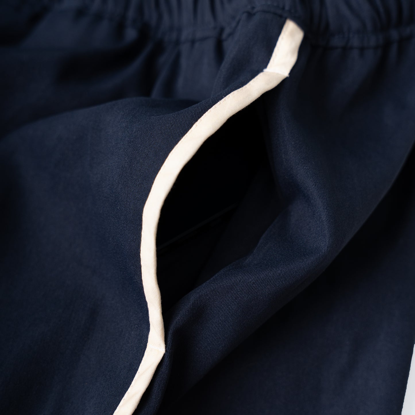 𝐑𝐞𝐦𝐚𝐤𝐞 𝐒𝐡𝐨𝐫𝐭 Navy