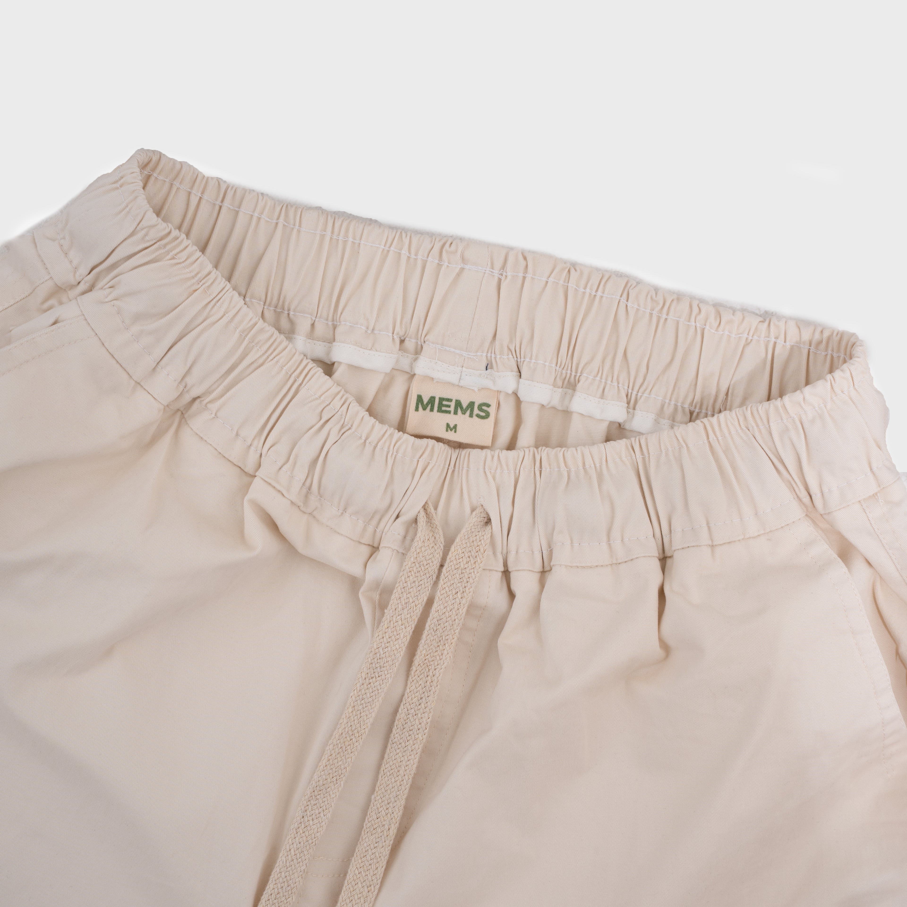 𝐌𝐚𝐤𝐞 𝐌𝐞𝐦𝐨𝐫𝐢𝐞𝐬 𝐂𝐚𝐫𝐠𝐨 𝐒𝐡𝐨𝐫𝐭 Cream