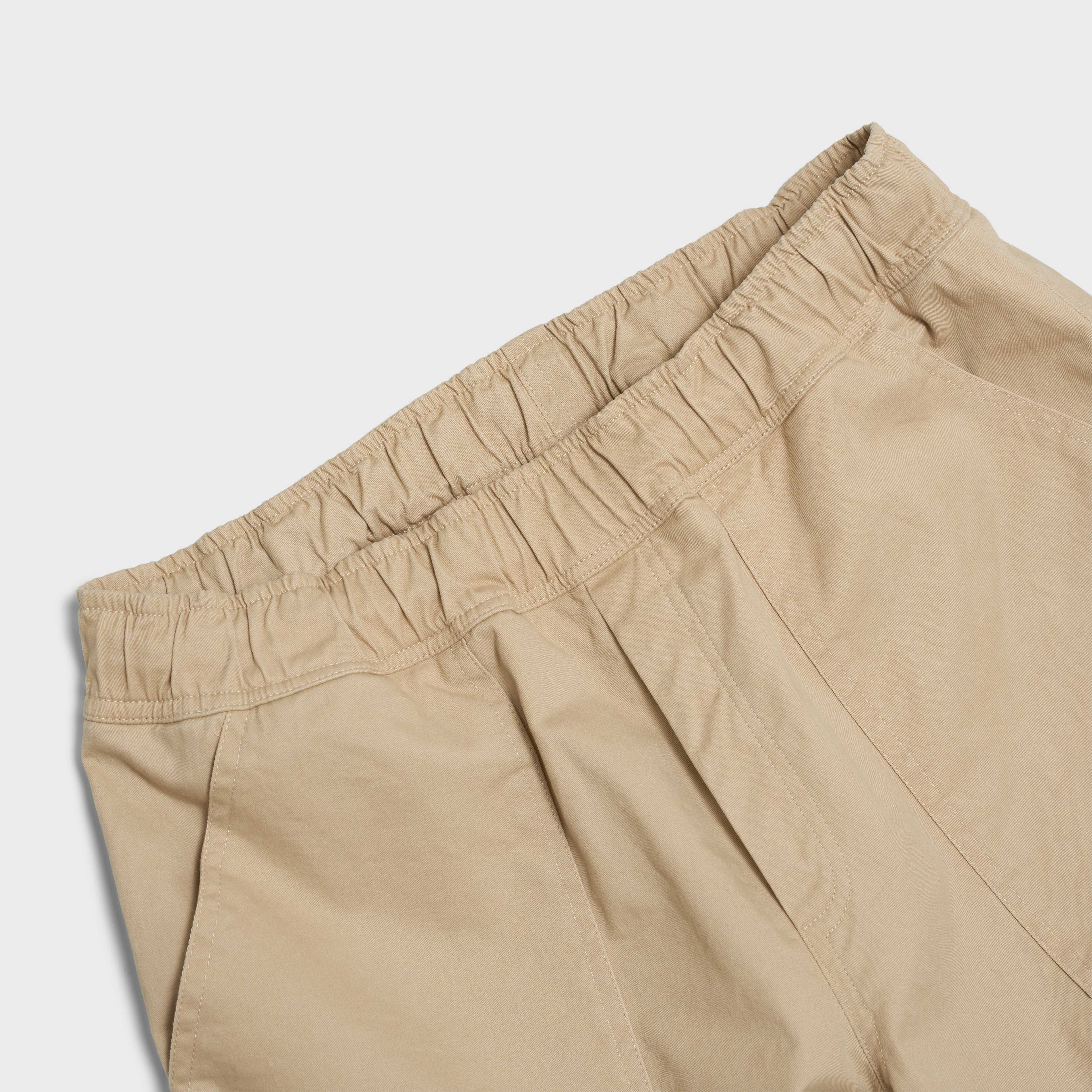 𝐓𝐫𝐚𝐯𝐞𝐫𝐬𝐞 𝐓𝐫𝐨𝐮𝐬𝐞𝐫𝐬 Beige