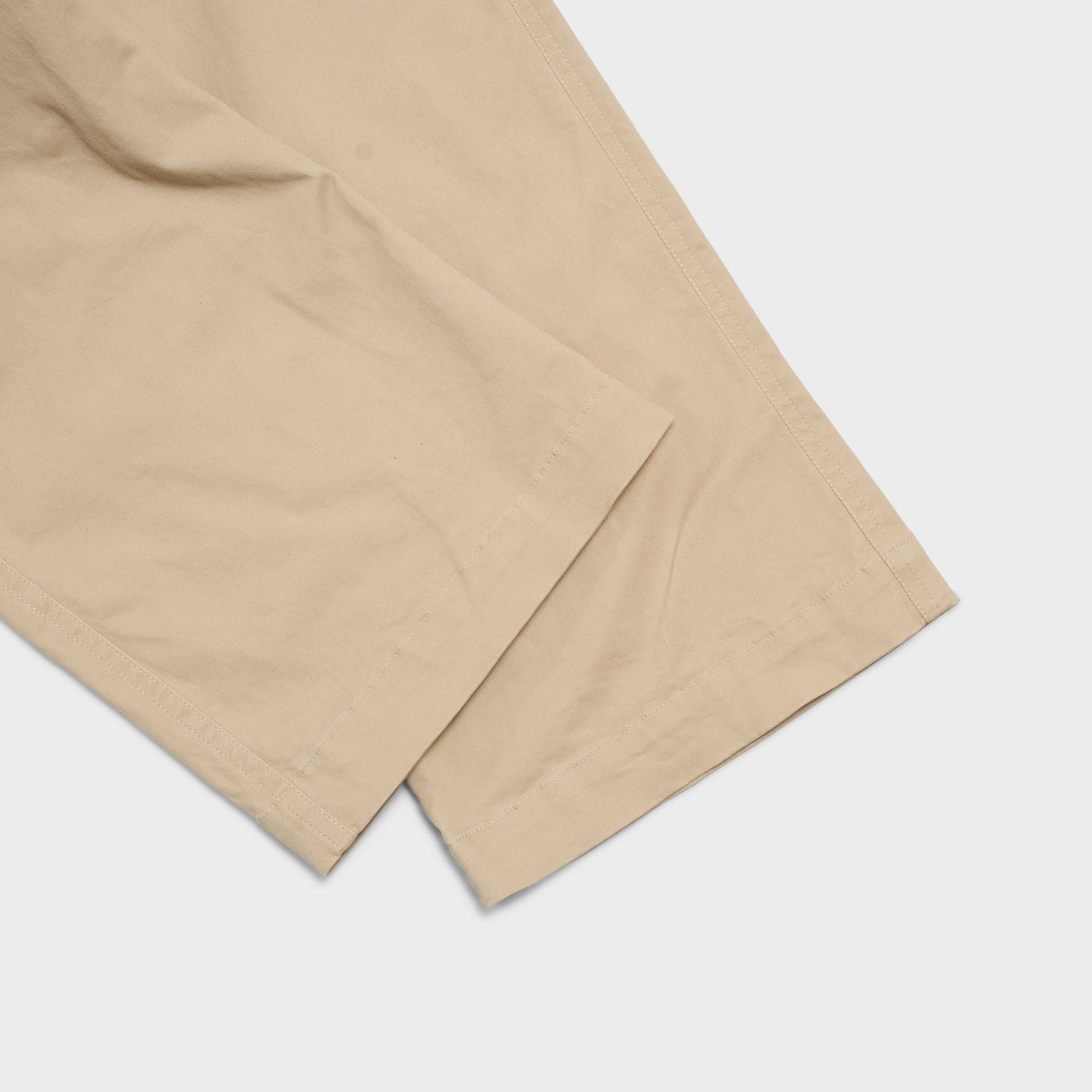 𝐓𝐫𝐚𝐯𝐞𝐫𝐬𝐞 𝐓𝐫𝐨𝐮𝐬𝐞𝐫𝐬 Beige