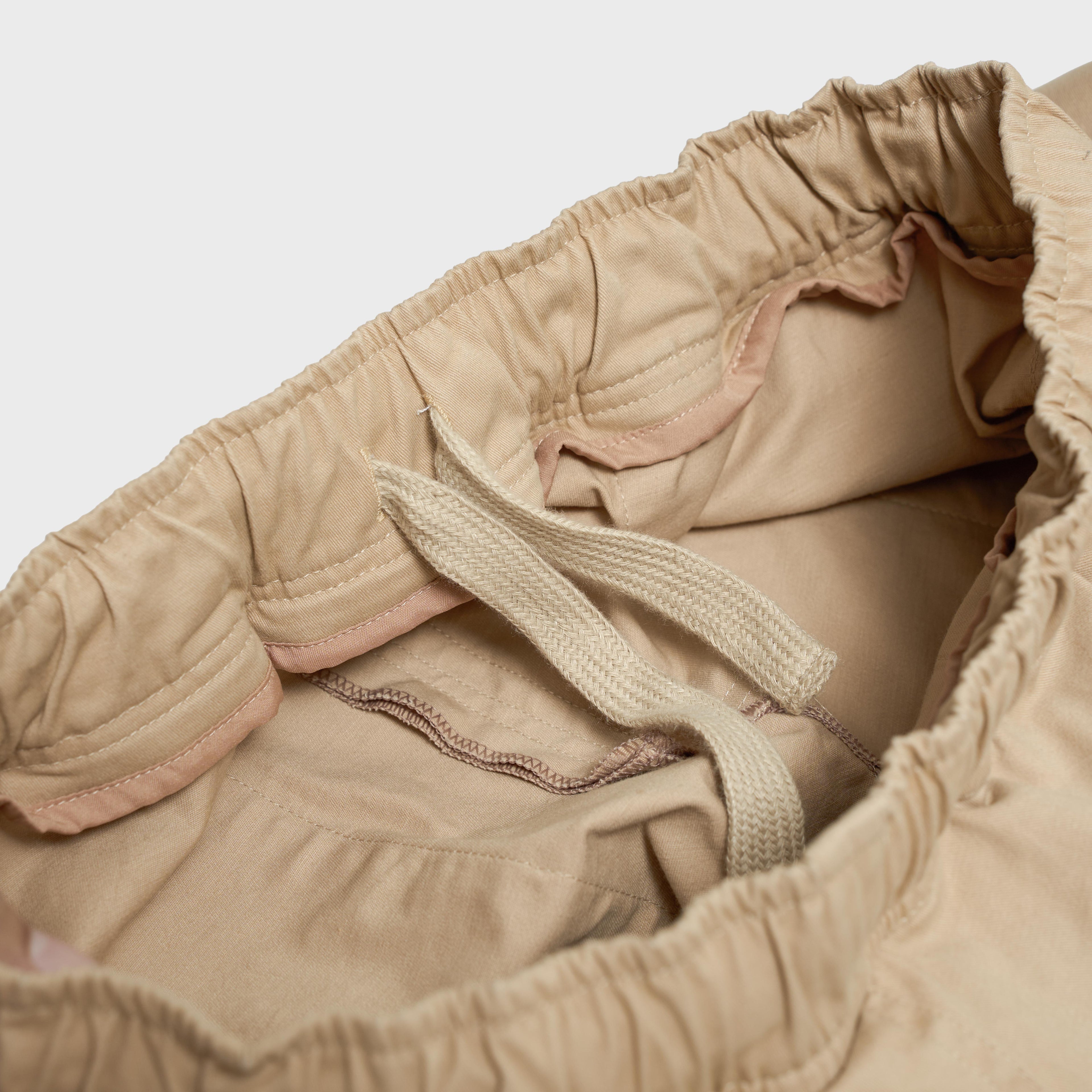 𝐓𝐫𝐚𝐯𝐞𝐫𝐬𝐞 𝐓𝐫𝐨𝐮𝐬𝐞𝐫𝐬 Beige