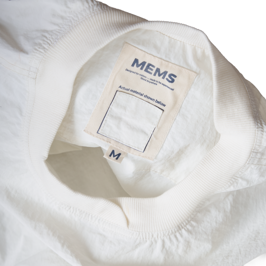 Windbreaker Pullover White Cream