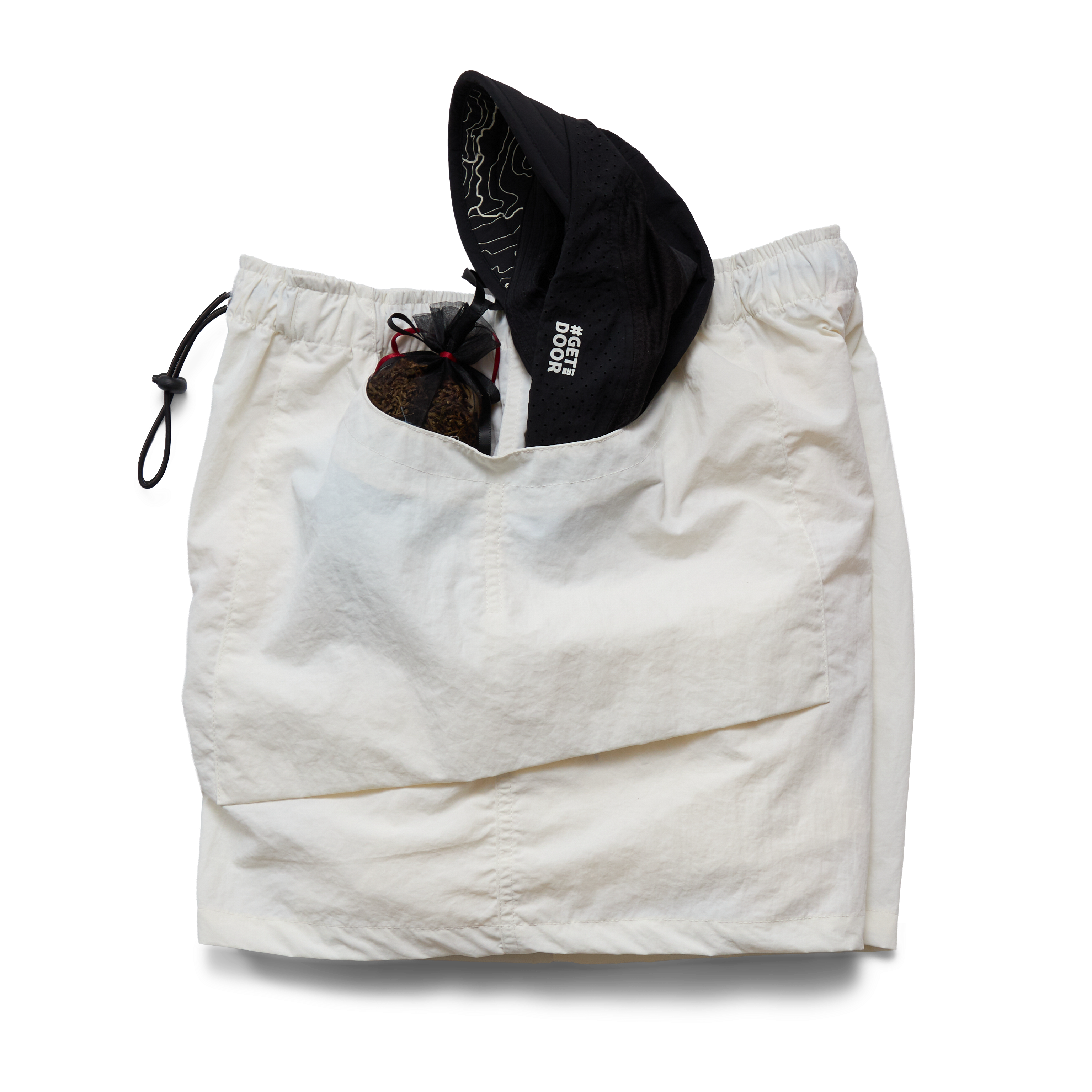 𝐅𝐥𝐞𝐱𝐢𝐛𝐥𝐞 𝐬𝐡𝐨𝐫𝐭𝐬 White Cream