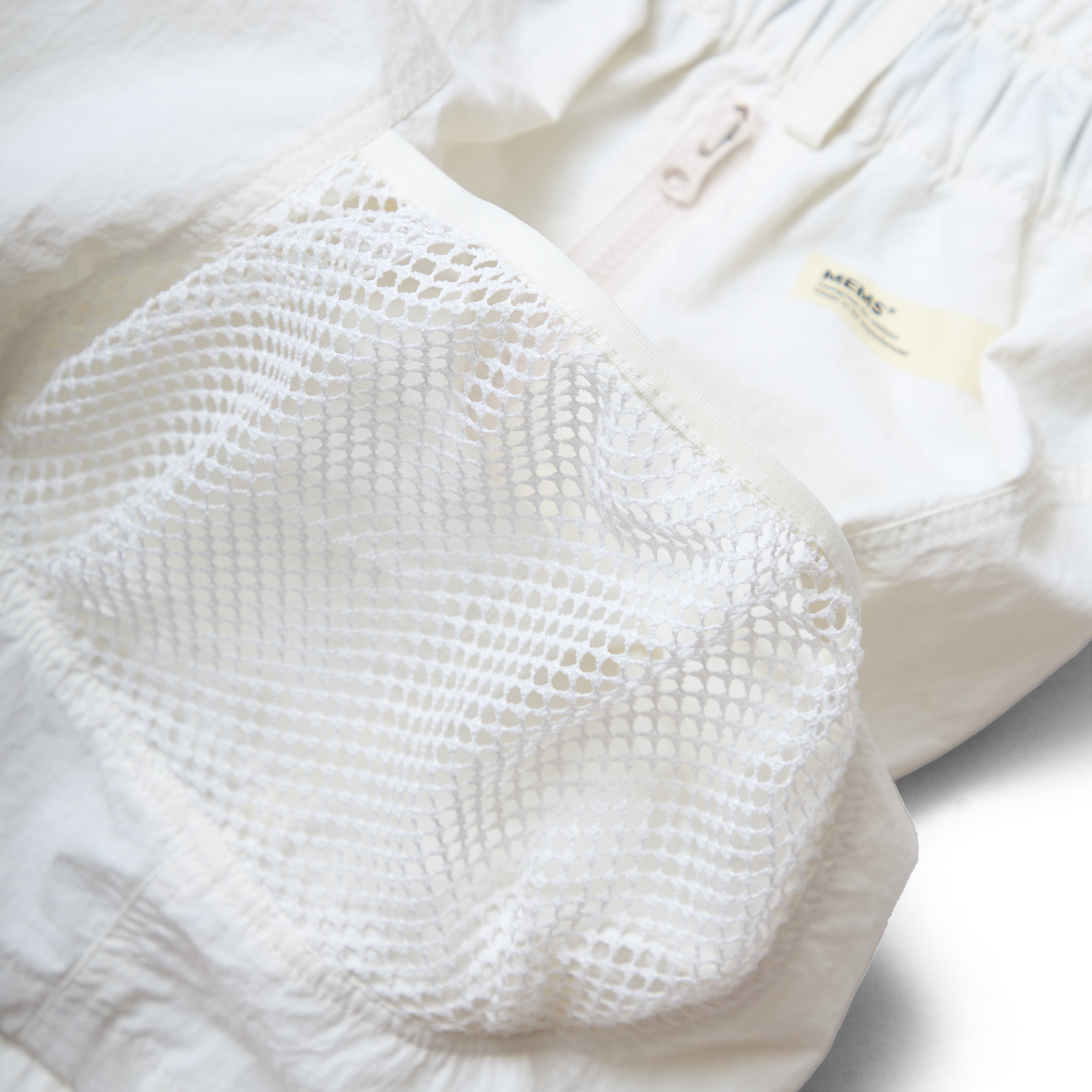 𝐅𝐫𝐞𝐬𝐡 𝐌𝐞𝐬𝐡 𝐬𝐡𝐨𝐫𝐭𝐬 White Cream